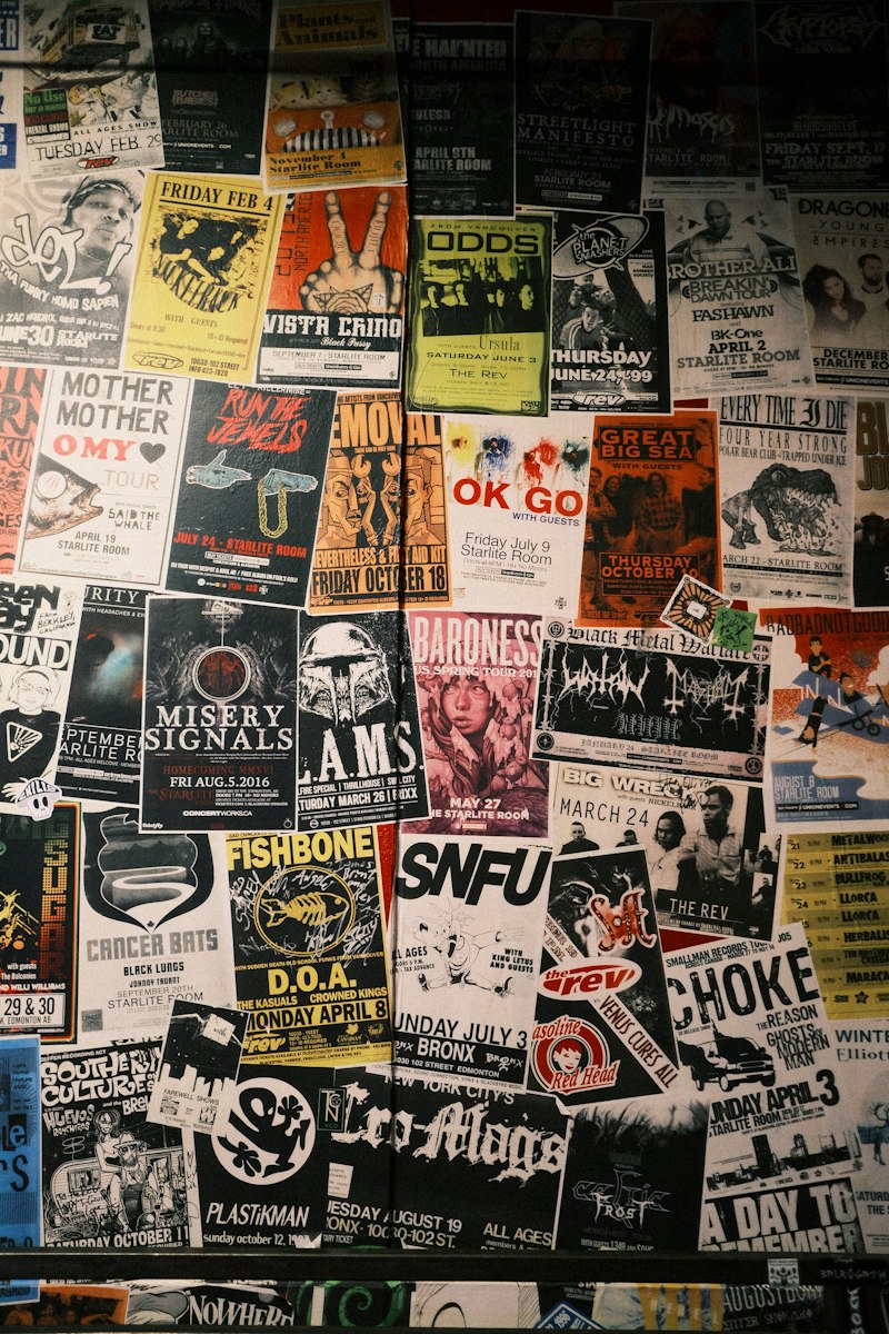 Motion Poster Frame